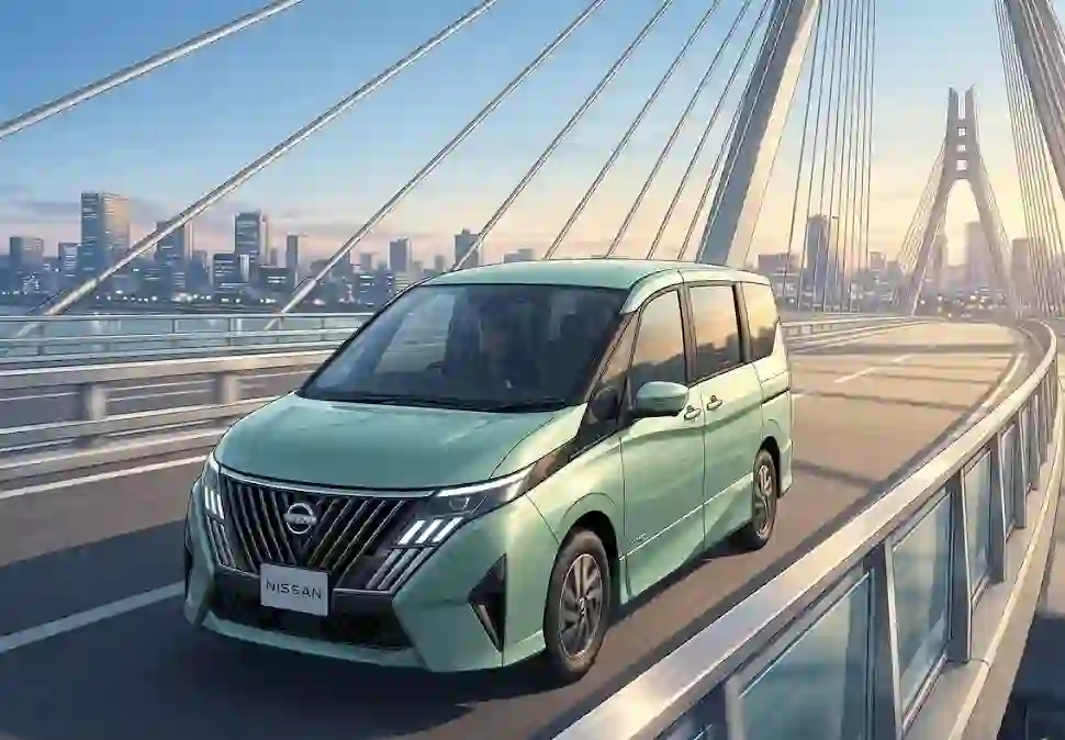 セレナ アクアミント：評判/人気/汚れ/リセールを徹底解説