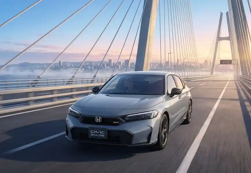 シビックehev RSマイナーチェンジ2026：EX/LXの違いは？